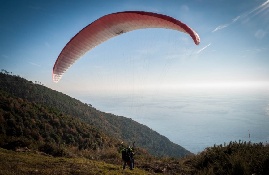 Paragliding over the Tuscany - San Giuliano Terme