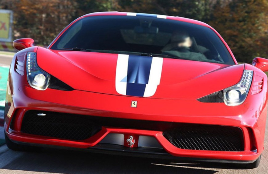 Pilota per un giorno: guida in pista una Ferrari 458
