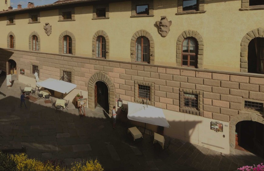 Palazzo Squarcialupi